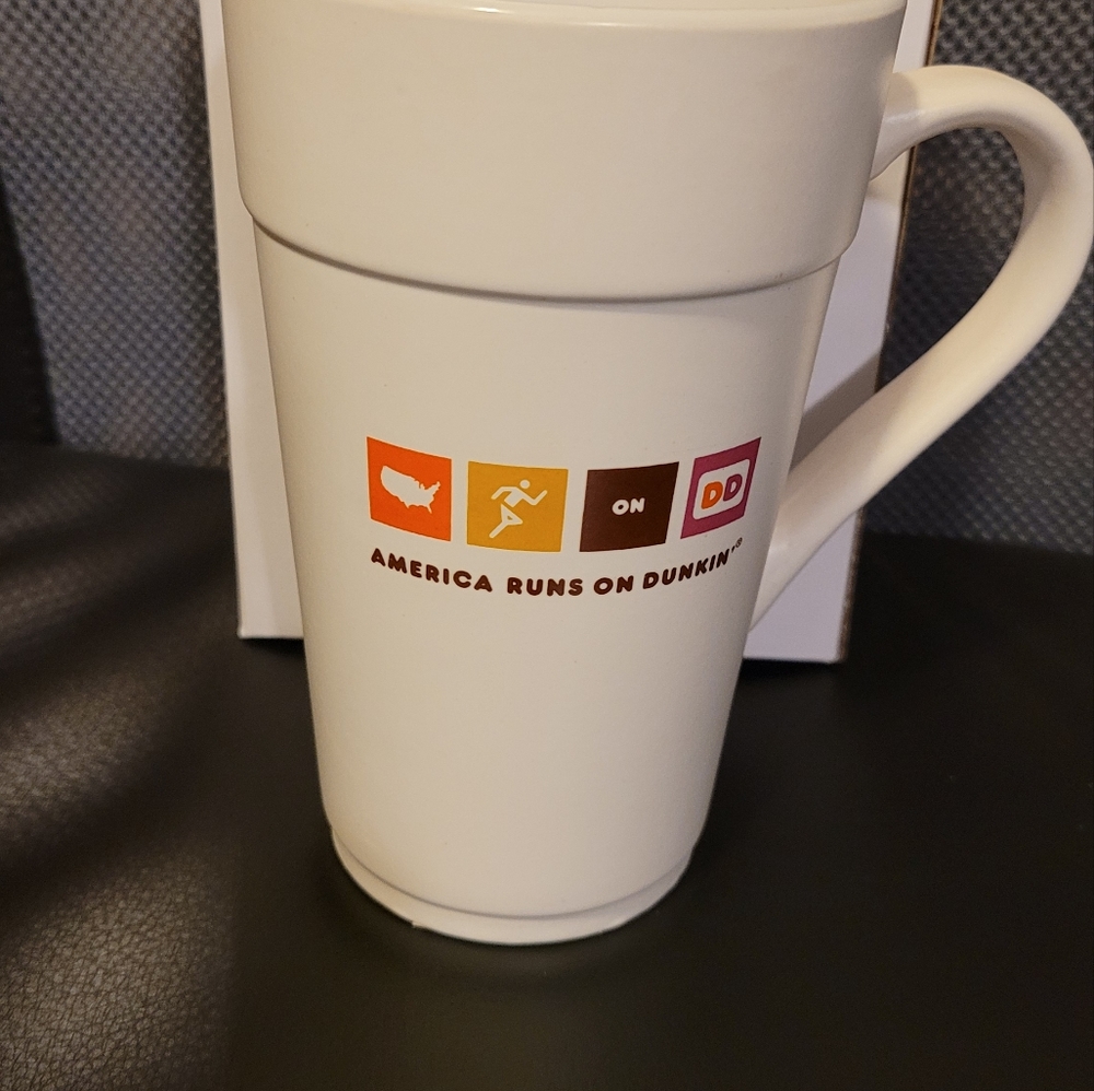 Set of 2 2013 Tall 16 Oz. Tall Classic Dunkin Donuts White Ceramic Coffe… - Picture 3 of 4